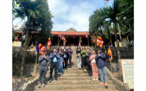 CBNV FBC Group khai Xuân lễ chùa đầu năm mới Giáp Thìn