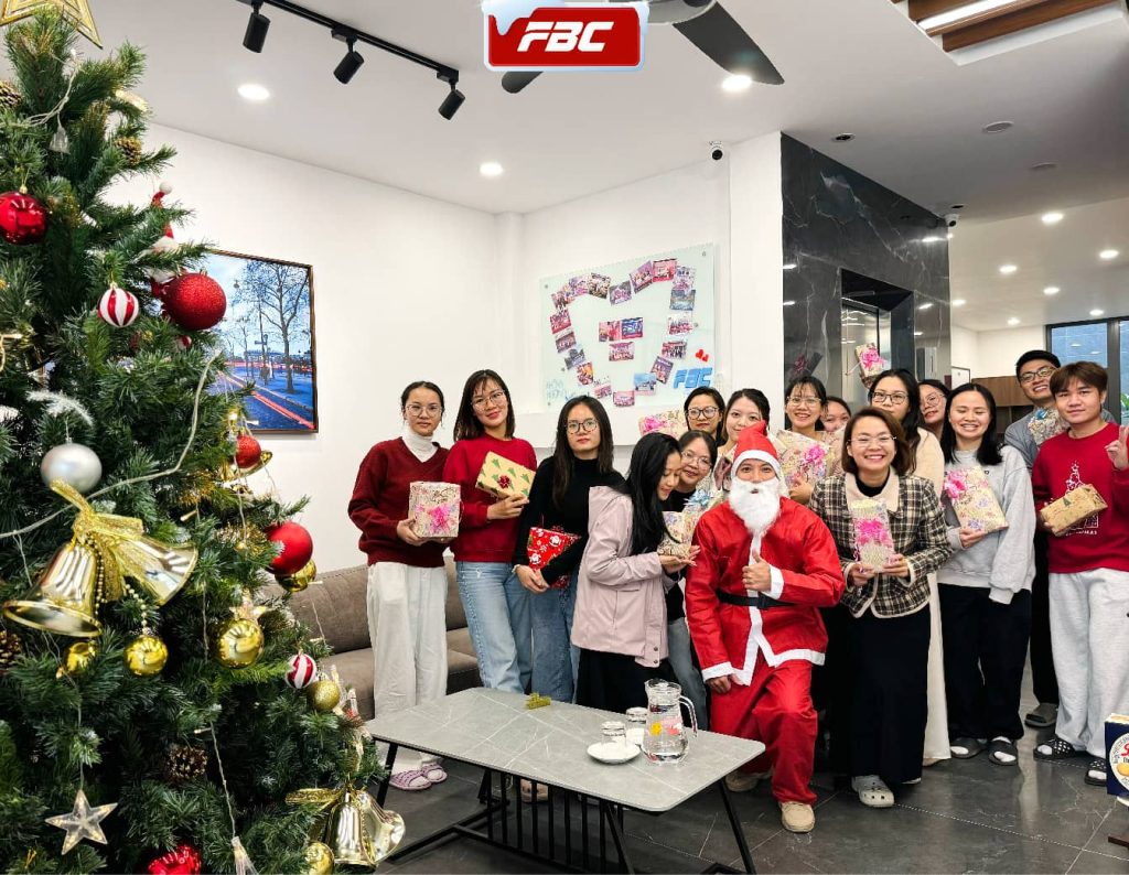 FBC Group tổ chức chương trình Secret Santa dành cho toàn thể CBNV 